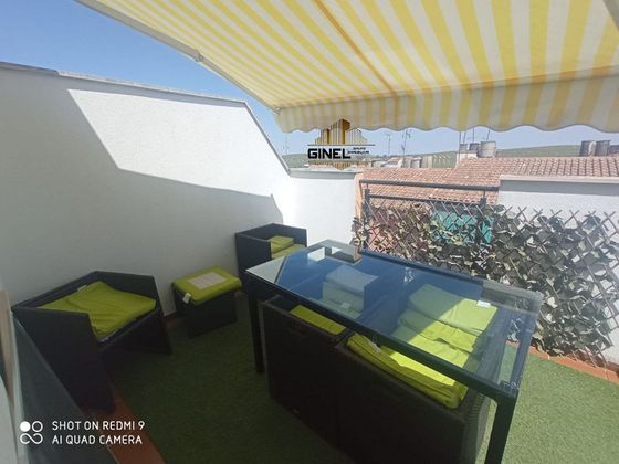 Foto 1 de Dúplex en venda a Torredonjimeno de 4 habitacions amb terrassa i piscina