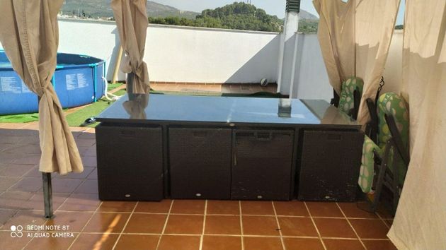 Foto 2 de Venta de dúplex en Torredonjimeno de 4 habitaciones con terraza y piscina
