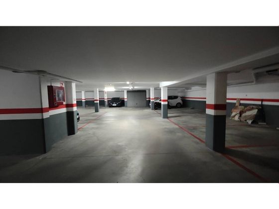 Foto 2 de Garaje en venta en calle Sueca de 11 m²