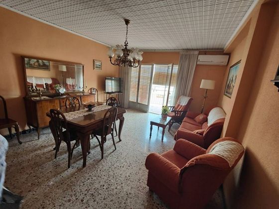 Foto 1 de Pis en venda a Corbera de 4 habitacions amb terrassa i balcó