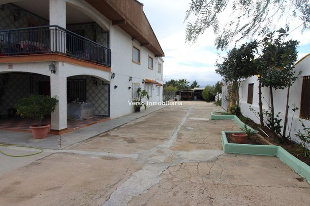 Foto 2 de Xalet en venda a Godelleta de 7 habitacions amb terrassa i piscina