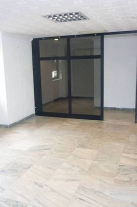 Foto 2 de Oficina en alquiler en Santa Marina - La Paz de 280 m²