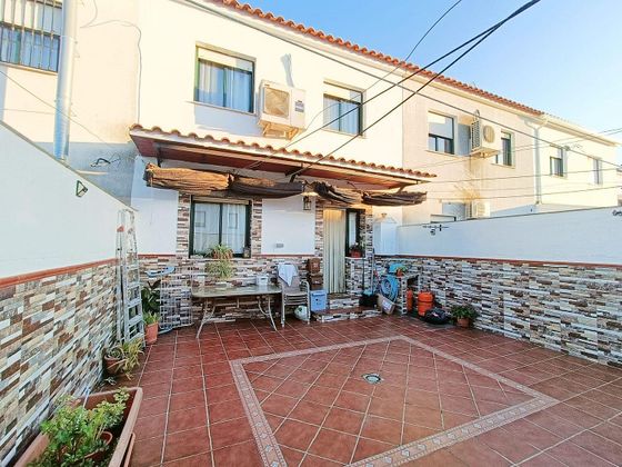 Foto 1 de Casa en venta en Olivenza de 4 habitaciones con garaje y aire acondicionado