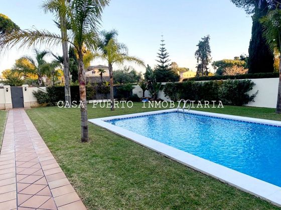 Foto 2 de Alquiler de chalet en Vistahermosa  - Fuentebravía de 4 habitaciones con terraza y piscina