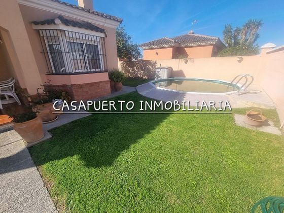 Foto 2 de Xalet en venda a Ctra Sanlúcar-Zona Cuatro Pinos de 3 habitacions amb piscina i garatge