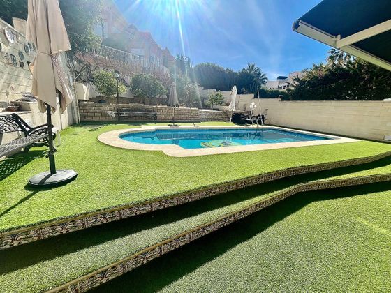 Foto 2 de Chalet en venta en Cabo de las Huertas de 5 habitaciones con terraza y piscina