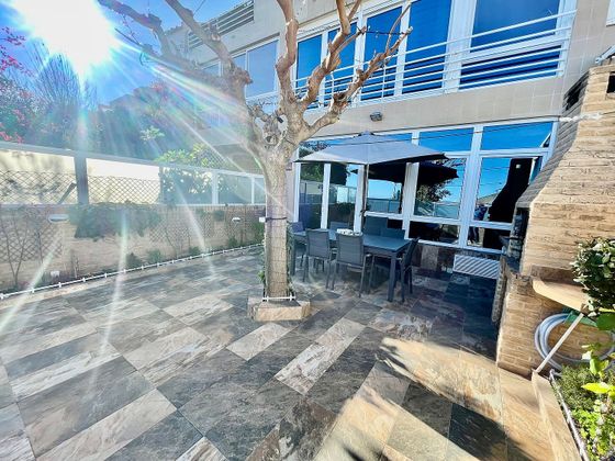 Foto 2 de Casa en venta en Cabo de las Huertas de 5 habitaciones con terraza y piscina