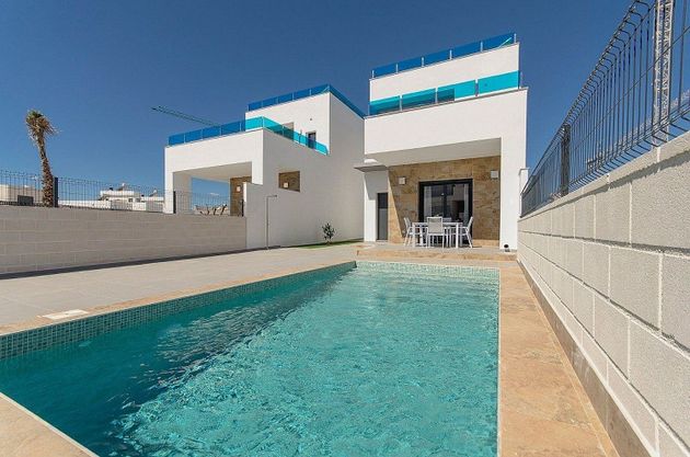 Foto 2 de Casa en venda a Polop de 3 habitacions amb terrassa i piscina
