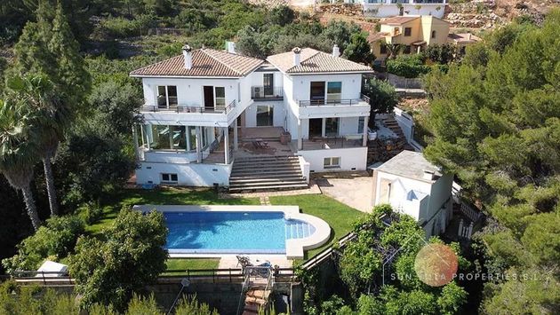 Foto 2 de Xalet en venda a El Montgó de 6 habitacions amb terrassa i piscina