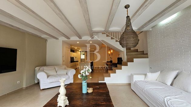 Foto 1 de Casa en venda a Arenal de 4 habitacions amb terrassa i piscina