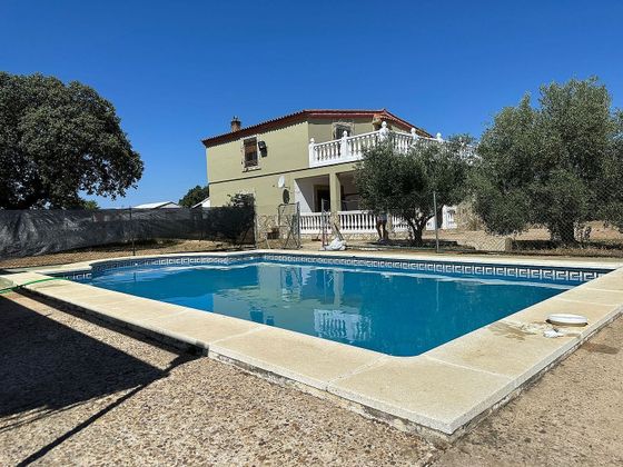 Foto 2 de Xalet en venda a carretera El Coi de 5 habitacions amb terrassa i piscina