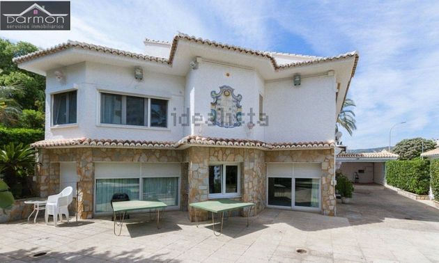 Foto 2 de Xalet en venda a Playa de Gandia de 7 habitacions amb terrassa i piscina