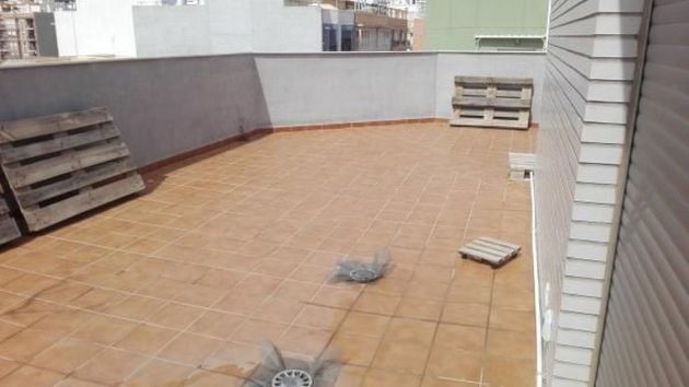 Foto 1 de Ático en venta en Vall d´Uixó (la) de 3 habitaciones con terraza y garaje