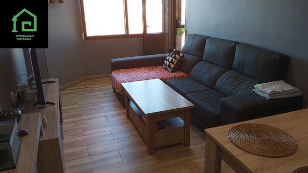 Foto 2 de Venta de piso en Vilagarcía de 3 habitaciones con terraza y calefacción