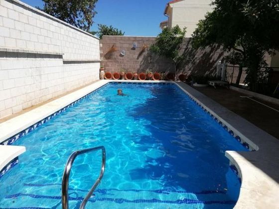 Foto 1 de Casa en venda a Santa María de 5 habitacions amb terrassa i piscina