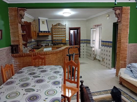 Foto 1 de Venta de casa en Almagro de 6 habitaciones con terraza y garaje