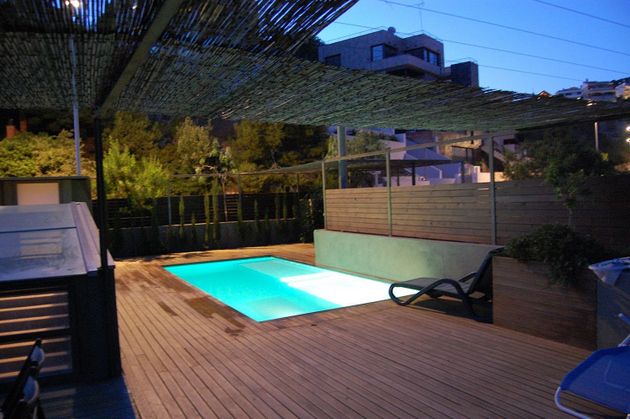 Foto 2 de Alquiler de chalet en calle Garrofers Sitges de 5 habitaciones con terraza y piscina