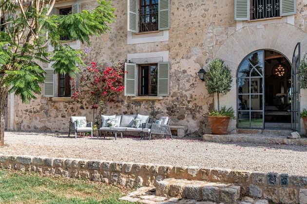 Foto 1 de Casa en venda a Alaró de 7 habitacions amb terrassa i piscina