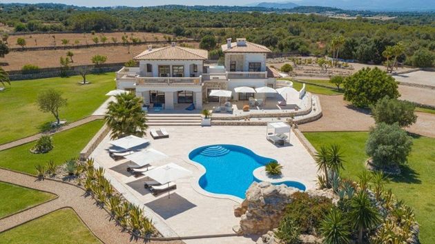 Foto 2 de Casa en venda a Santa Margalida de 6 habitacions amb terrassa i piscina