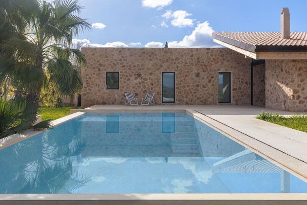 Foto 2 de Casa en venda a Muro de 5 habitacions amb terrassa i piscina