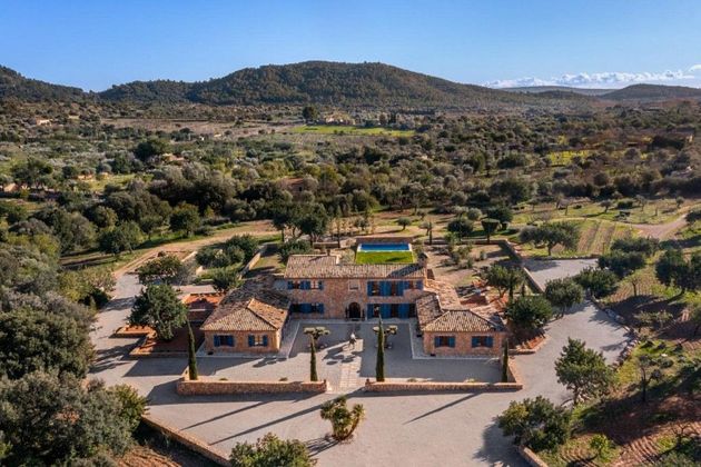 Foto 2 de Casa en venda a Alaró de 8 habitacions amb terrassa i piscina