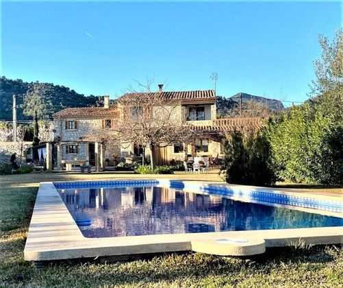 Foto 2 de Casa en venta en Santa María del Camí de 3 habitaciones con terraza y piscina