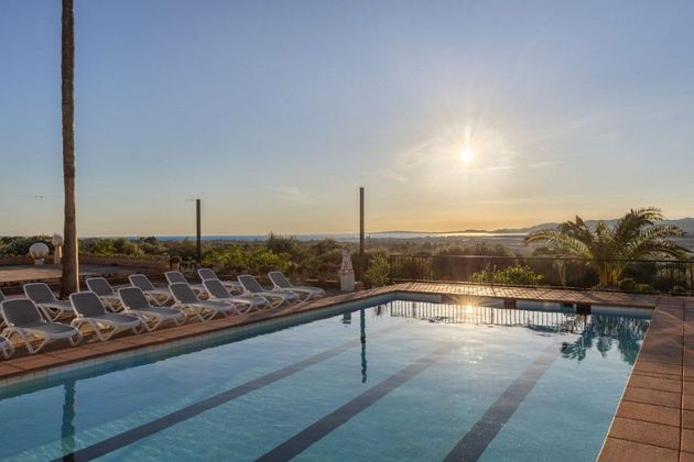 Foto 1 de Casa en venta en Sant Jordi - Son Ferriol de 13 habitaciones con terraza y piscina