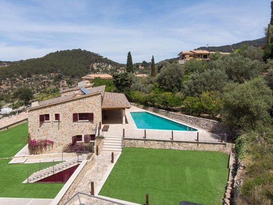 Foto 2 de Casa en venda a Estellencs de 7 habitacions amb terrassa i piscina