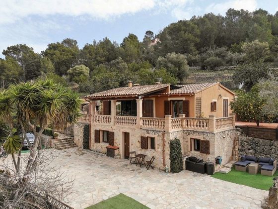Foto 1 de Casa en venda a Alaró de 3 habitacions amb terrassa i piscina