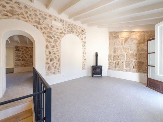 Foto 2 de Casa en venda a Mancor de la Vall de 1 habitació amb terrassa i aire acondicionat
