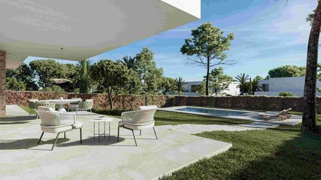 Foto 1 de Casa en venta en Sol de Mallorca de 5 habitaciones con terraza y piscina