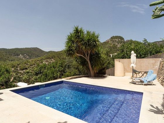 Foto 1 de Venta de casa en Alaró de 2 habitaciones con terraza y piscina