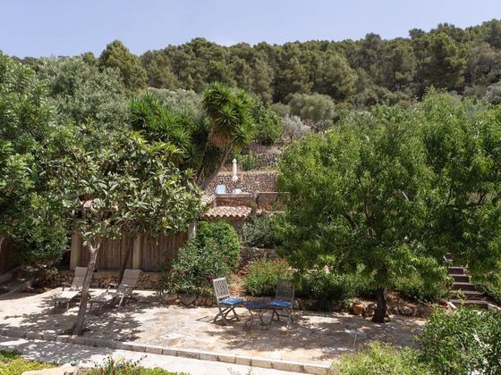 Foto 2 de Venta de casa en Alaró de 2 habitaciones con terraza y piscina
