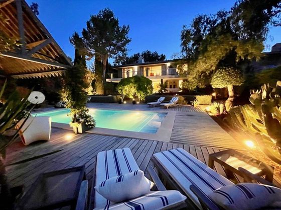 Foto 1 de Casa en venta en Sol de Mallorca de 4 habitaciones con terraza y piscina