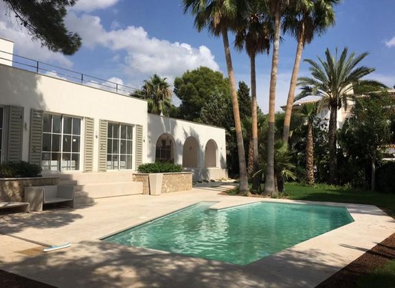 Foto 2 de Alquiler de casa en Palmanova de 4 habitaciones con terraza y piscina