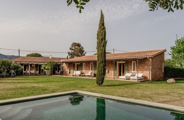 Foto 1 de Casa en venta en Santa María del Camí de 3 habitaciones con terraza y piscina