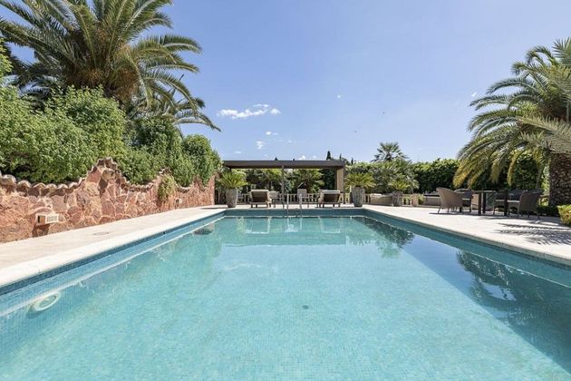 Foto 2 de Casa en venta en Sencelles de 5 habitaciones con piscina y garaje