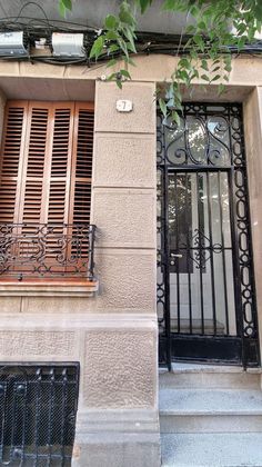 Foto 2 de Pis en venda a calle Del Doctor Barraquer de 3 habitacions i 180 m²