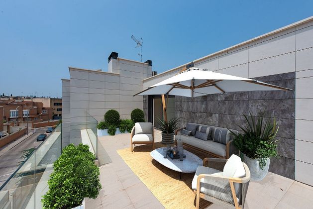 Foto 2 de Casa en venda a Peñagrande de 5 habitacions amb terrassa i piscina