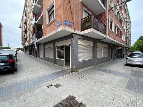 Foto 2 de Alquiler de local en calle Txakurzulo Bidea de 60 m²