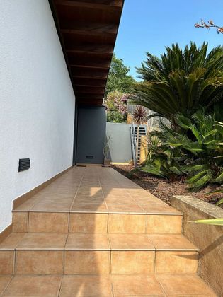 Foto 2 de Xalet en lloguer a Corbera de Llobregat de 4 habitacions amb terrassa i piscina
