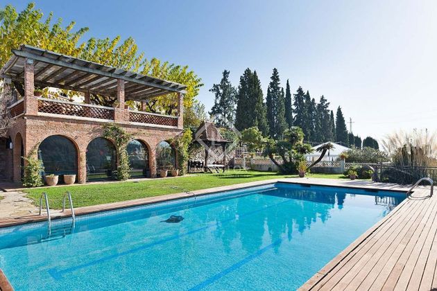 Foto 1 de Casa rural en venda a Centre - Castellar del Vallès de 14 habitacions amb terrassa i piscina