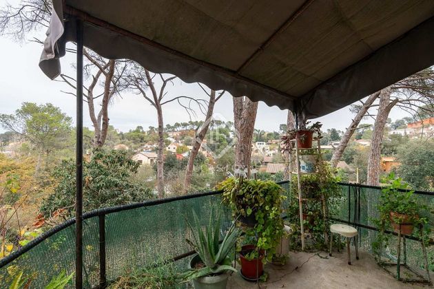 Foto 1 de Xalet en venda a La Floresta - Les Planes de 5 habitacions amb terrassa i piscina