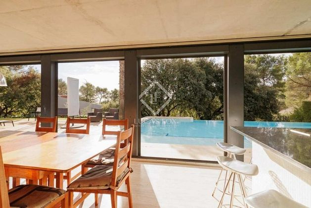 Foto 2 de Casa en venta en Matadepera de 6 habitaciones con terraza y piscina