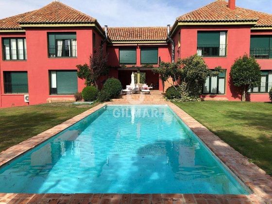 Foto 2 de Xalet en venda a Ciudalcampo de 8 habitacions amb terrassa i piscina