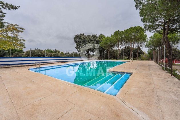 Foto 1 de Chalet en venta en Vellón (El) de 10 habitaciones con terraza y piscina