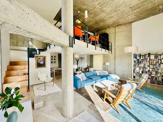 Foto 1 de Àtic en venda a Aravaca de 5 habitacions amb terrassa i piscina
