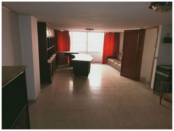 Foto 2 de Oficina en venda a Duggi - Rambla - Los Hoteles de 61 m²