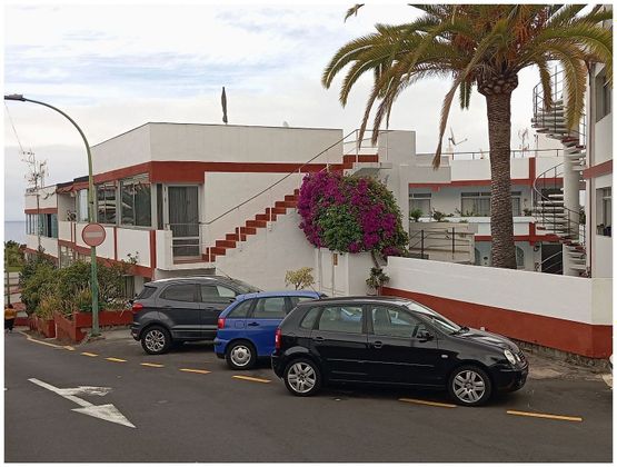 Foto 2 de Pis en venda a San Antonio - Las Arenas de 2 habitacions amb terrassa i piscina