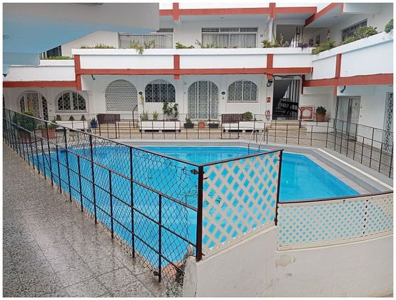 Foto 1 de Pis en venda a San Antonio - Las Arenas de 2 habitacions amb terrassa i piscina